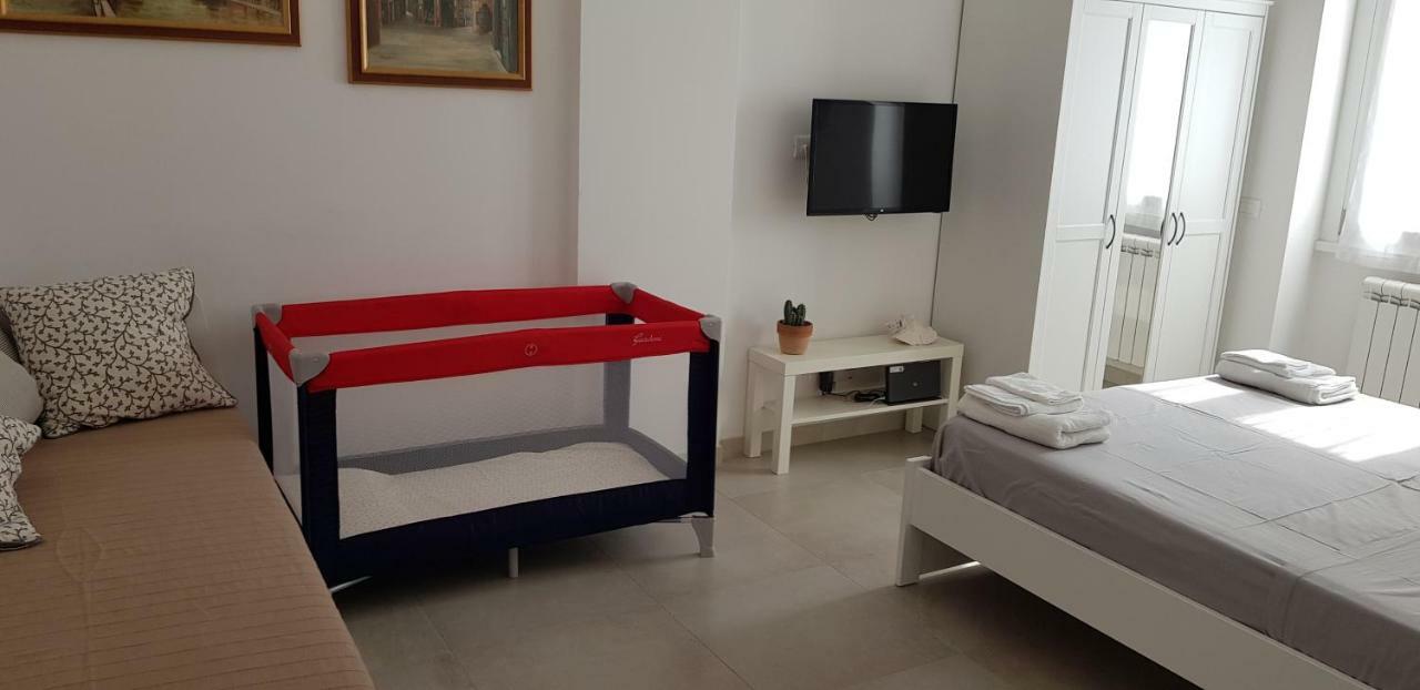 Area 14 Navigli Home ミラノ エクステリア 写真